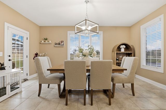 8844 Port Washington Drive, Frankfort, IL 60423