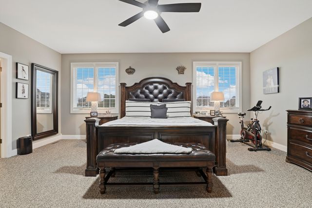 8844 Port Washington Drive, Frankfort, IL 60423