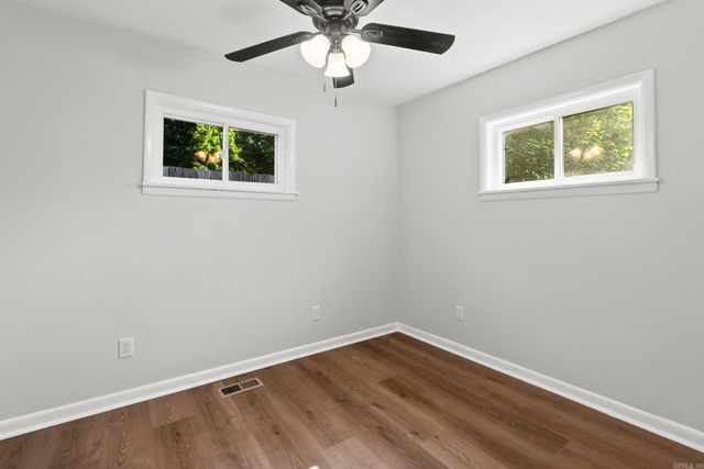 4300 N Cypress, North Little Rock, AR 72116