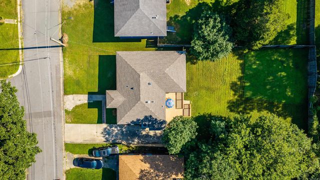 4300 N Cypress, North Little Rock, AR 72116