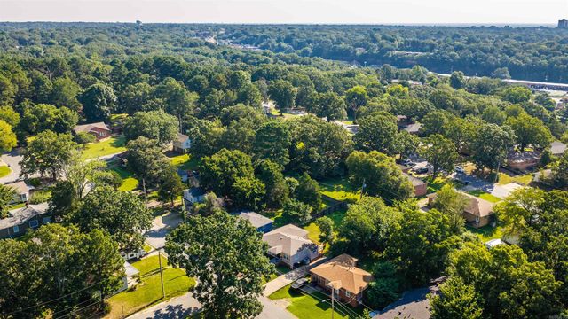 4300 N Cypress, North Little Rock, AR 72116