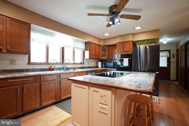 2 CRESTRIDGE DRIVE, Bridgeton, NJ 08302