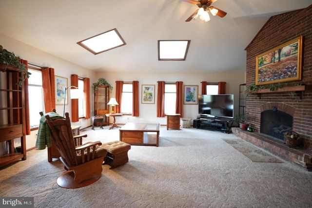 2 CRESTRIDGE DRIVE, Bridgeton, NJ 08302