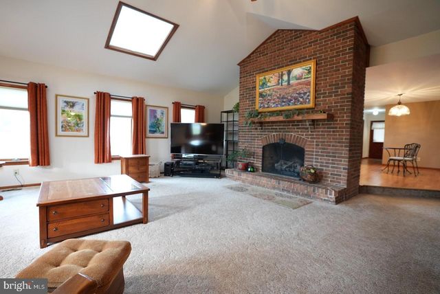 2 CRESTRIDGE DRIVE, Bridgeton, NJ 08302