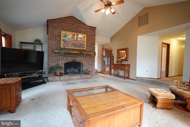 2 CRESTRIDGE DRIVE, Bridgeton, NJ 08302