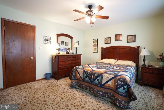 2 CRESTRIDGE DRIVE, Bridgeton, NJ 08302