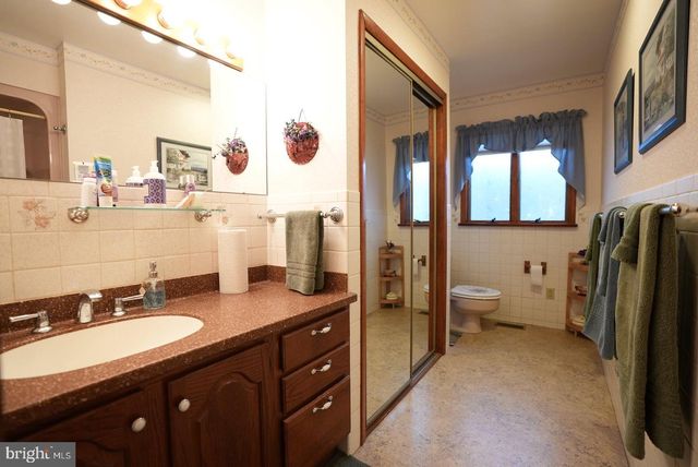 2 CRESTRIDGE DRIVE, Bridgeton, NJ 08302