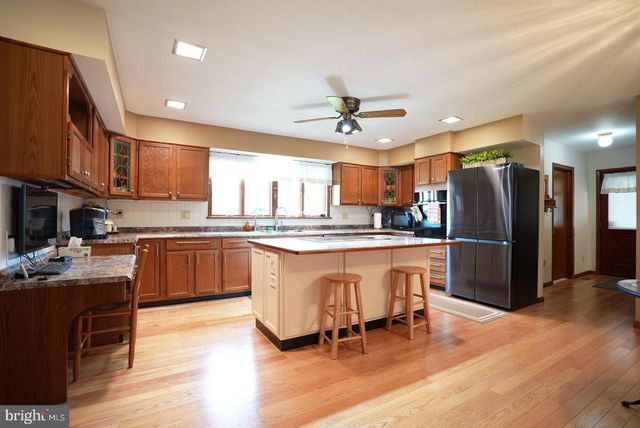 2 CRESTRIDGE DRIVE, Bridgeton, NJ 08302