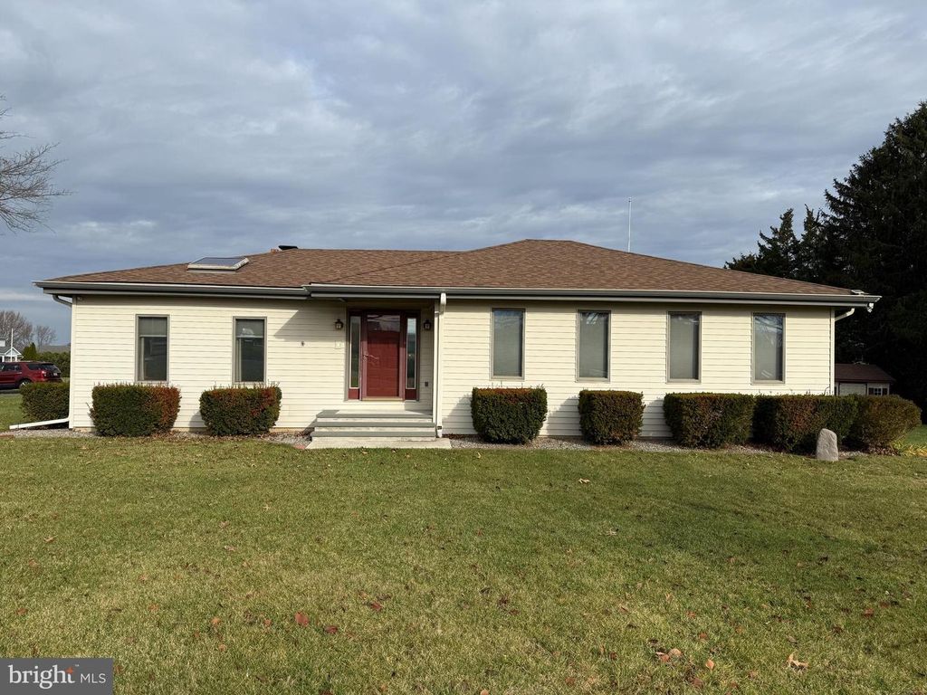 2 CRESTRIDGE DRIVE, Bridgeton, NJ 08302