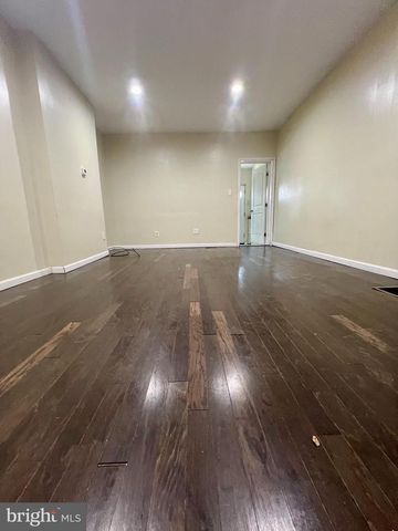7275 SAYBROOK AVE, Philadelphia, PA 19142