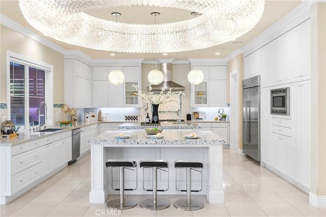 123 Calderon, Irvine, CA 92618