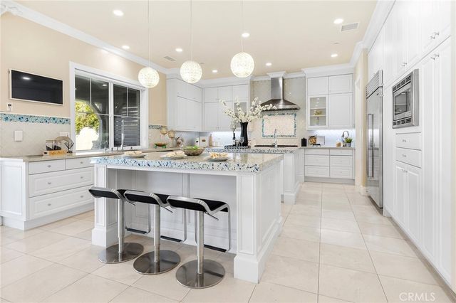 123 Calderon, Irvine, CA 92618