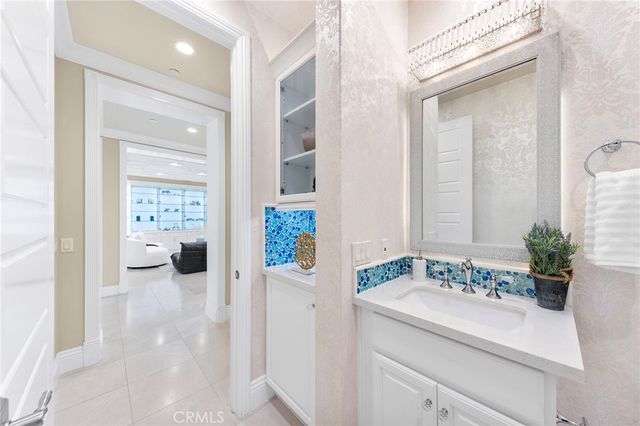 123 Calderon, Irvine, CA 92618