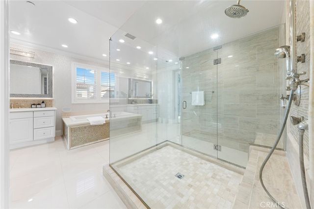 123 Calderon, Irvine, CA 92618