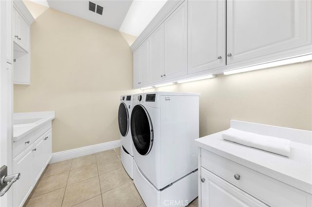 123 Calderon, Irvine, CA 92618