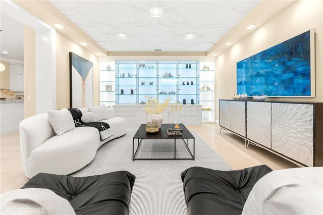 123 Calderon, Irvine, CA 92618