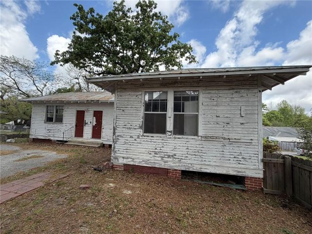 302 6th Street, Chickasaw, AL 36611