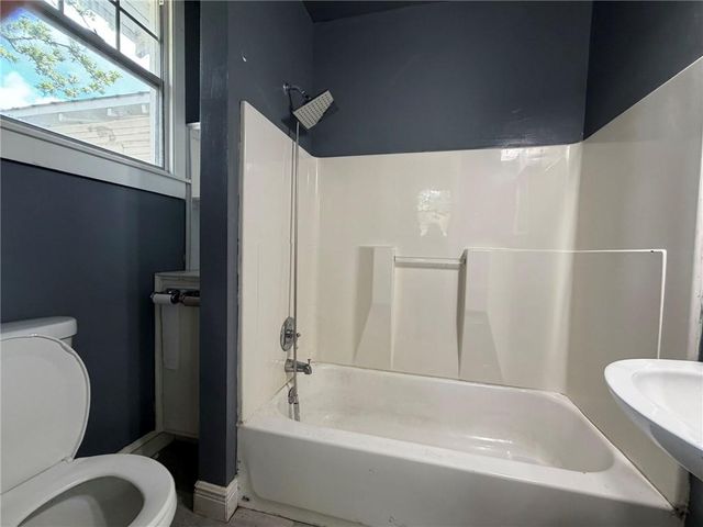 302 6th Street, Chickasaw, AL 36611