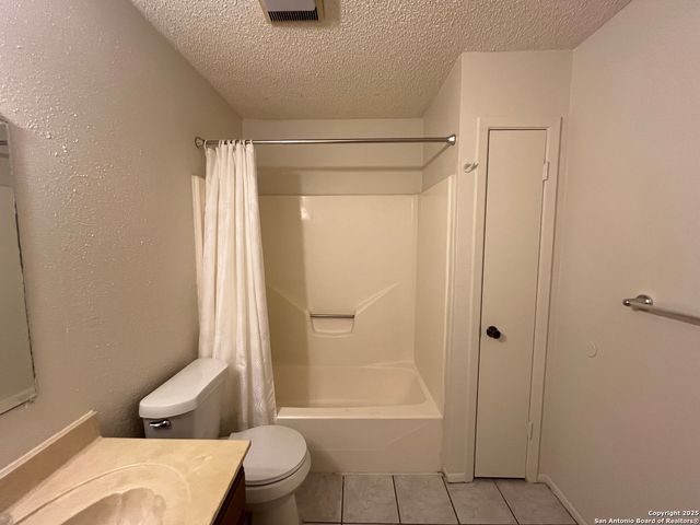 9819 Valley Villa, San Antonio, TX 78250