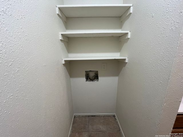 9819 Valley Villa, San Antonio, TX 78250