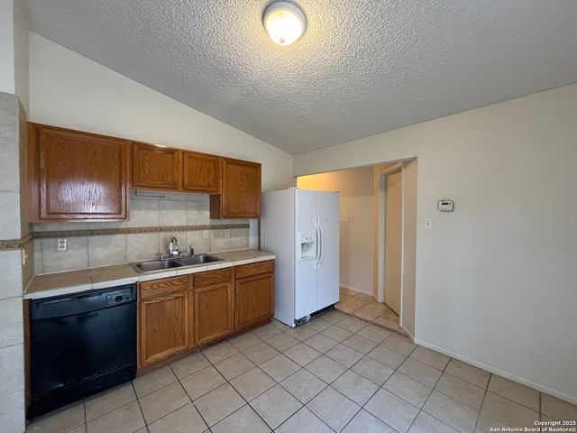 9819 Valley Villa, San Antonio, TX 78250