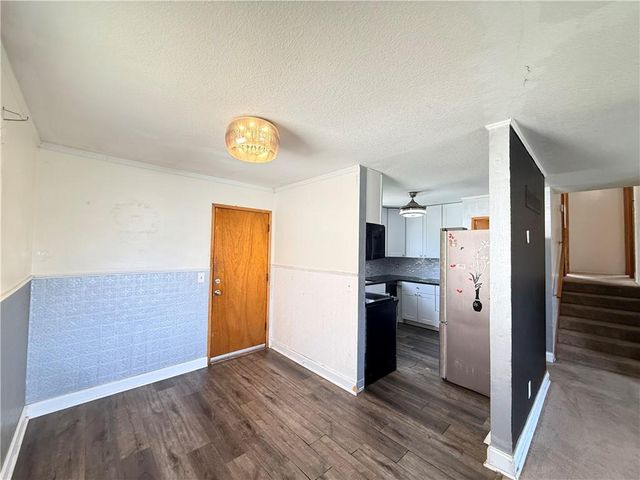 7801 NE San Rafael Drive, Kansas City, MO 64119