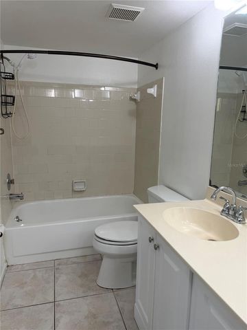 7750 EAGLE CREEK DRIVE 7750, Sarasota, FL 34243