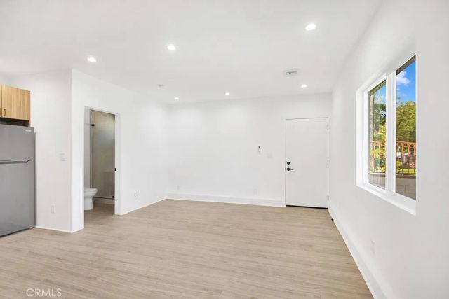 14868 Envoy, Sylmar, CA 91342