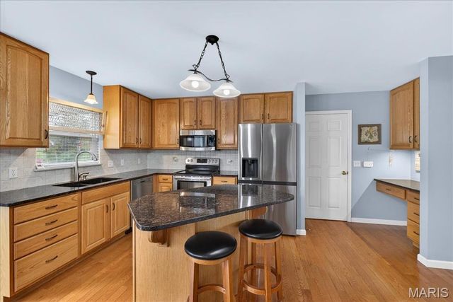 1908 Providence Estate Drive, Wentzville, MO 63385