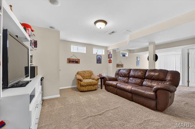 1908 Providence Estate Drive, Wentzville, MO 63385