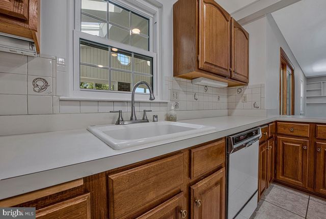 7464 FLAMEWOOD DR, Clarksville, MD 21029