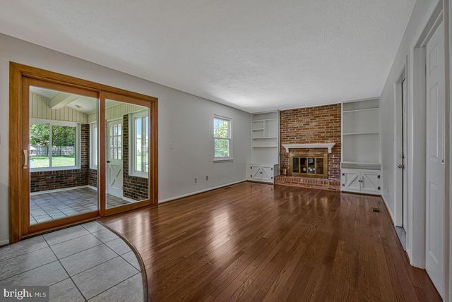 7464 FLAMEWOOD DR, Clarksville, MD 21029