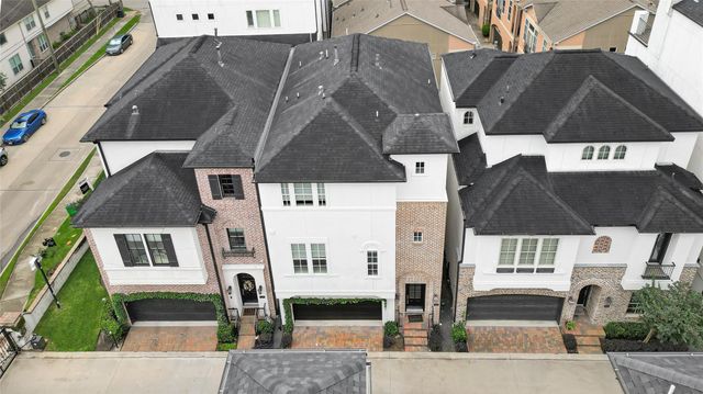 5605 Cohn Meadow Lane, Houston, TX 77007