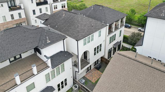 5605 Cohn Meadow Lane, Houston, TX 77007