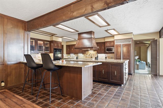 17304 E 176th Street S, Bixby, OK 74008
