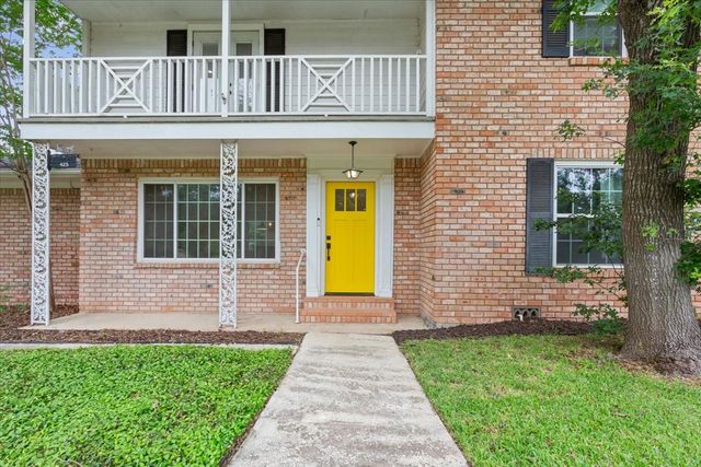425 White Hall Road, Woodway, TX 76712