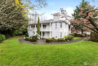 11130 SE 208th Street #J204, Kent, WA 98031