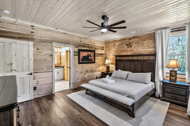 245 Bear Paw Trail, Blue Ridge, GA 30513