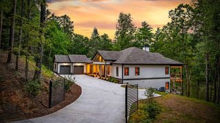 245 Bear Paw Trail, Blue Ridge, GA 30513