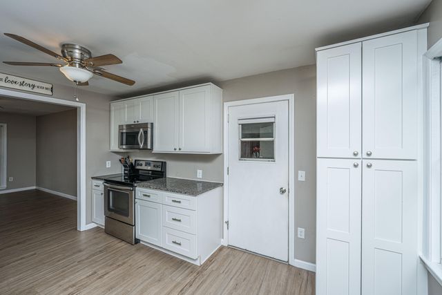 210 Jimbo Road, Summerville, SC 29485