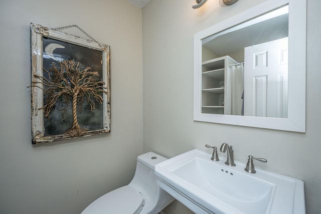 210 Jimbo Road, Summerville, SC 29485