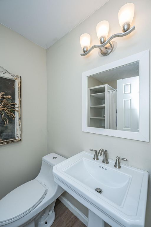 Image 26 of property listing at 210 Jimbo Road, Summerville, SC 29485