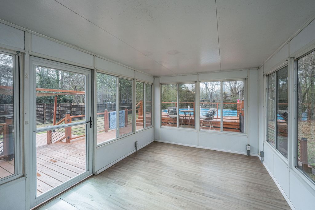 Image 36 of property listing at 210 Jimbo Road, Summerville, SC 29485