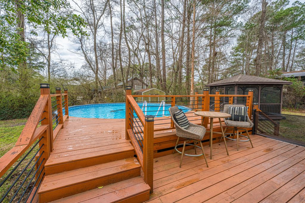 Image 39 of property listing at 210 Jimbo Road, Summerville, SC 29485