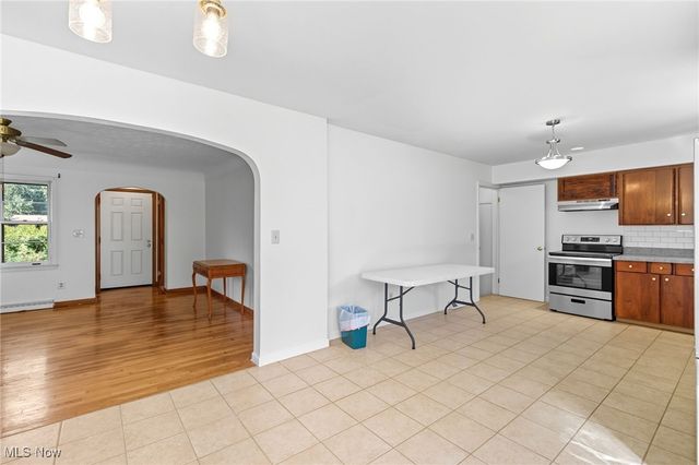 5479 E Heisley Road, Mentor, OH 44060