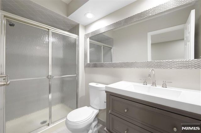 108 Surrey Court 108, Ramsey, NJ 07446