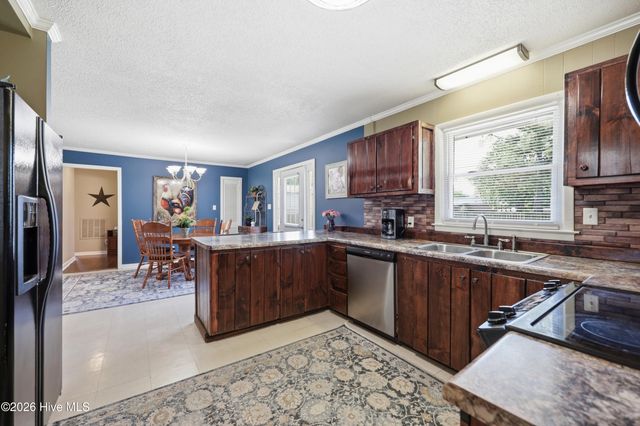 755 Central Avenue, Kinston, NC 28504