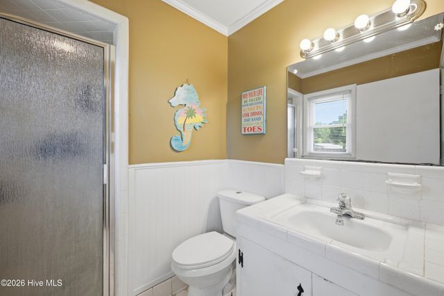 755 Central Avenue, Kinston, NC 28504