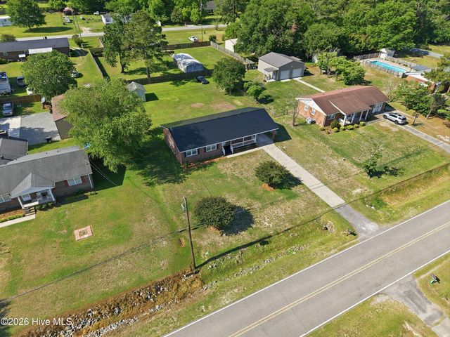 755 Central Avenue, Kinston, NC 28504