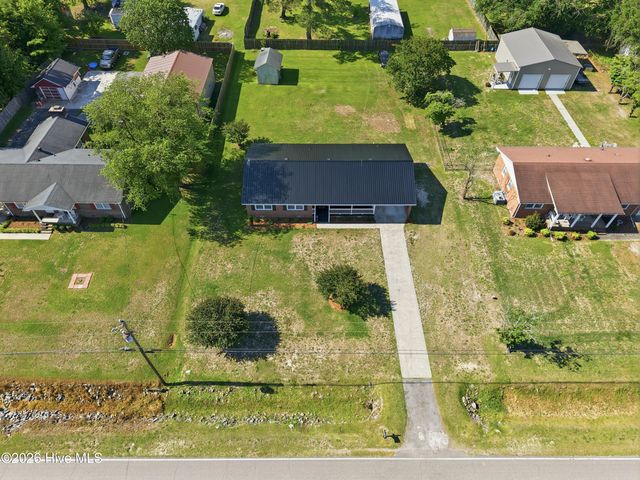 755 Central Avenue, Kinston, NC 28504